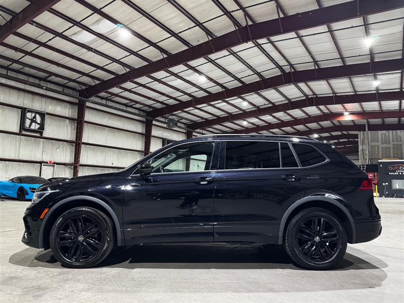 Volkswagen Tiguan SE R-Line Black 2022 Volkswagen Tiguan SE R-Line Black 2022