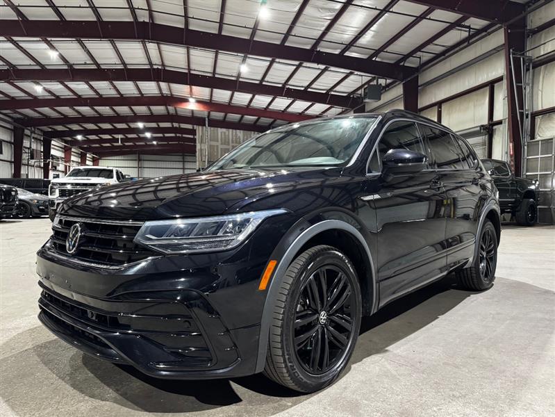 Volkswagen Tiguan SE R-Line Black 2022 Volkswagen Tiguan SE R-Line Black 2022