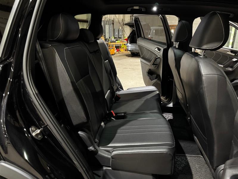 Volkswagen Tiguan SE R-Line Black 2022 Volkswagen Tiguan SE R-Line Black 2022