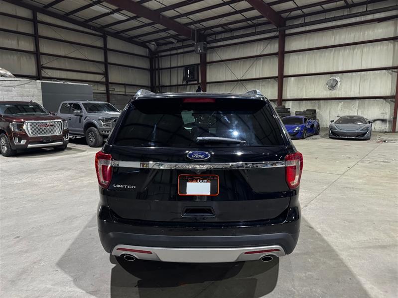 Ford Explorer Limited FWD 2017