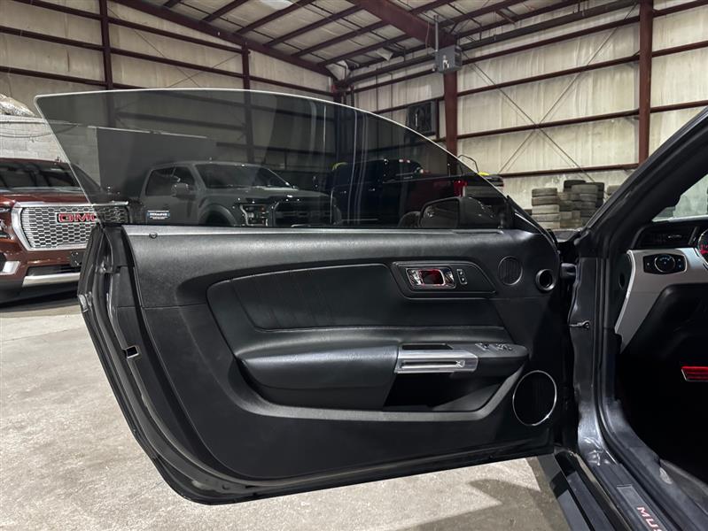 Ford Mustang GT Premium Coupe 2017