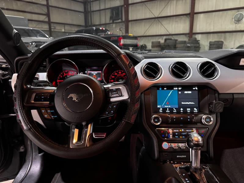 Ford Mustang GT Premium Coupe 2017