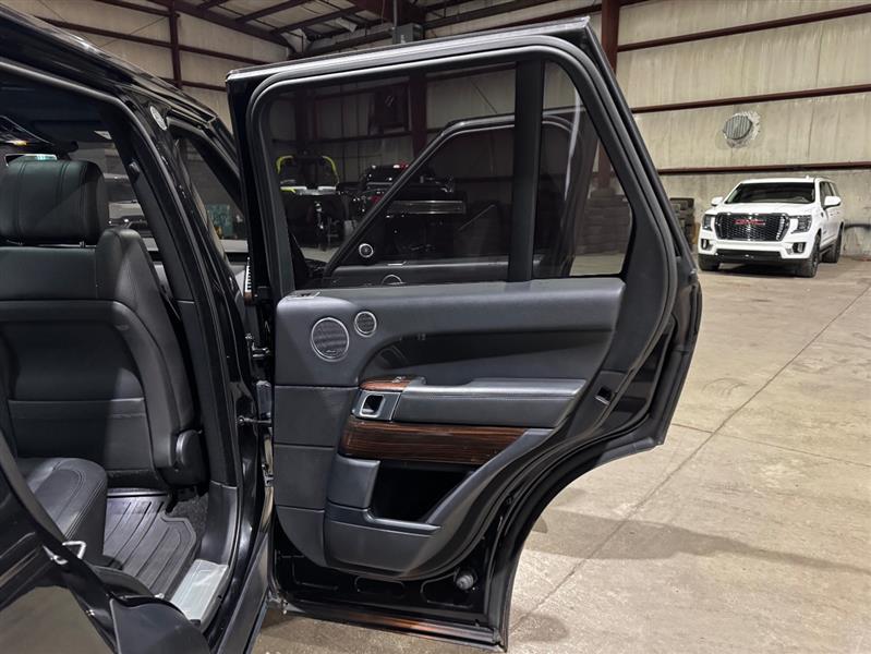 Land Rover Range Rover Supercharged 2017