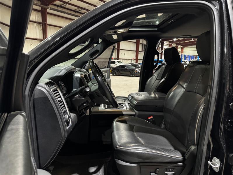 RAM 1500 Longhorn Crew Cab SWB 4WD 2016