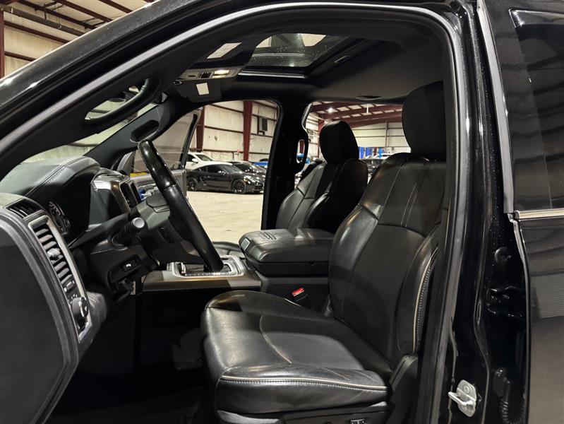 RAM 1500 Longhorn Crew Cab SWB 4WD 2016