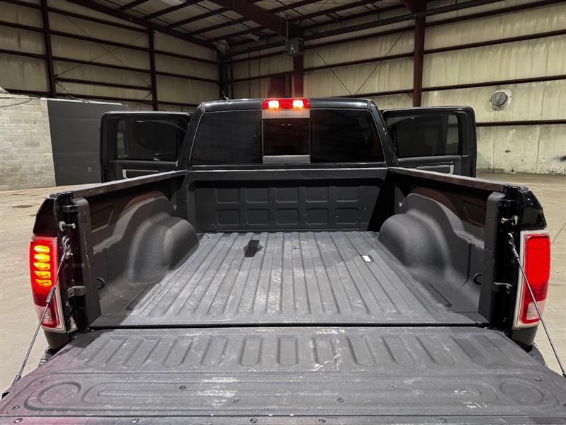 RAM 1500 Longhorn Crew Cab SWB 4WD 2016