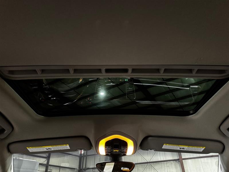 Porsche Panamera 4 2013