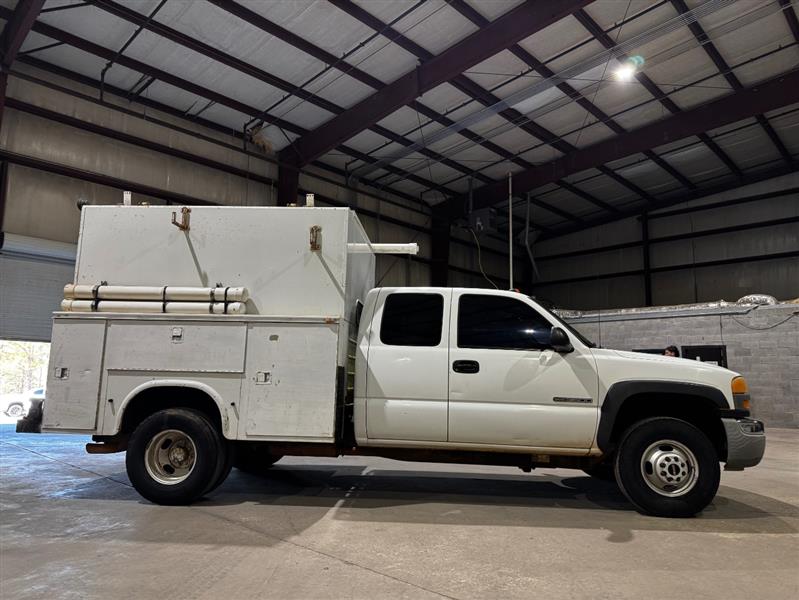 GMC Sierra 3500 Work Truck Ext. Cab 2WD 2004