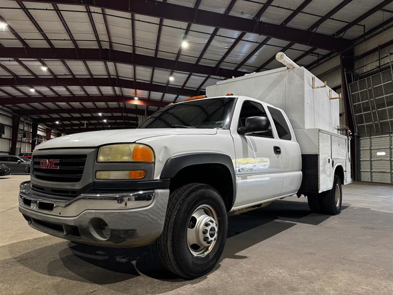 GMC Sierra 3500 Work Truck Ext. Cab 2WD 2004