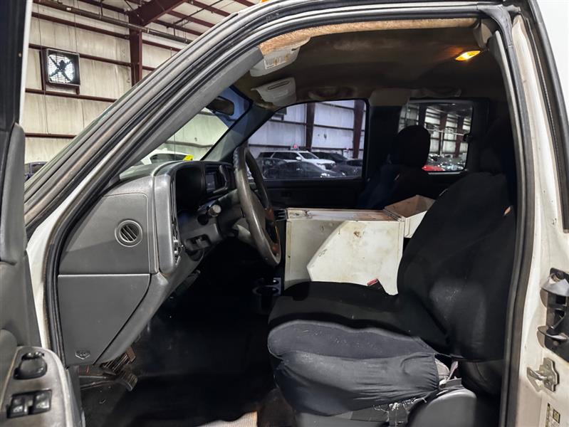 GMC Sierra 3500 Work Truck Ext. Cab 2WD 2004