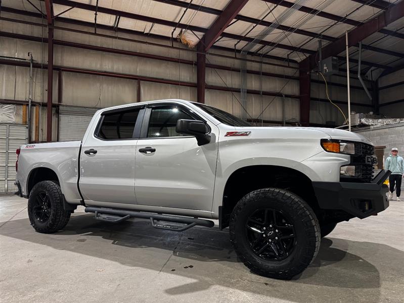 Chevrolet Silverado 1500 Custom Trail Boss Crew Cab Long Box 4WD 2019
