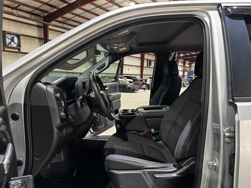 Chevrolet Silverado 1500 Custom Trail Boss Crew Cab Long Box 4WD 2019