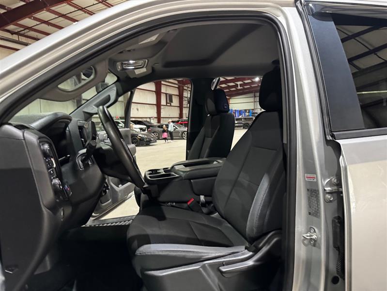 Chevrolet Silverado 1500 Custom Trail Boss Crew Cab Long Box 4WD 2019