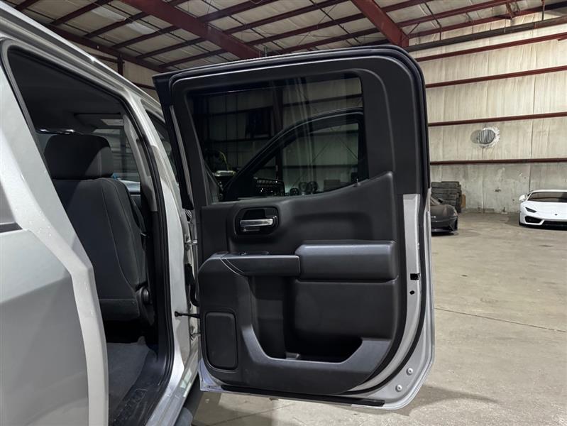 Chevrolet Silverado 1500 Custom Trail Boss Crew Cab Long Box 4WD 2019