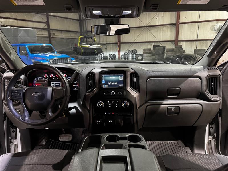 Chevrolet Silverado 1500 Custom Trail Boss Crew Cab Long Box 4WD 2019