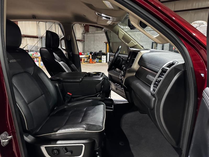 RAM 1500 Laramie Crew Cab SWB 4WD 2019