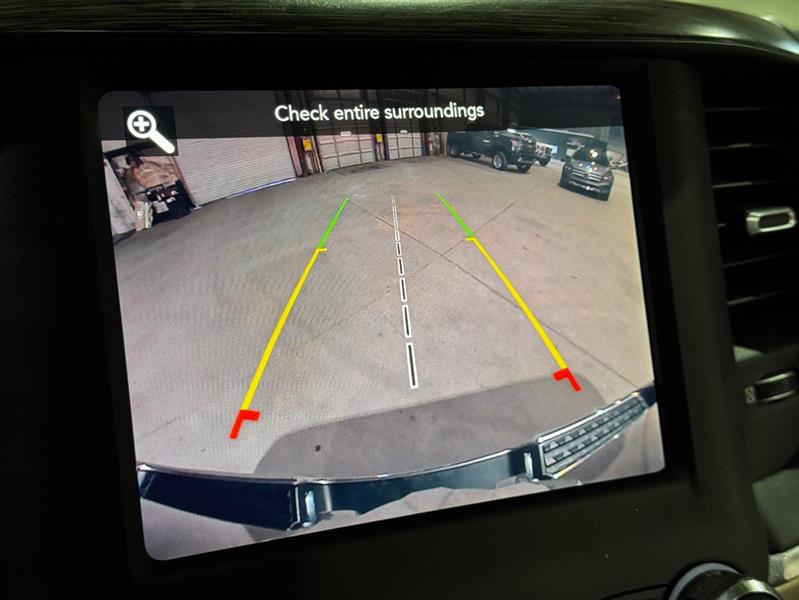 RAM 1500 Laramie Crew Cab SWB 4WD 2019