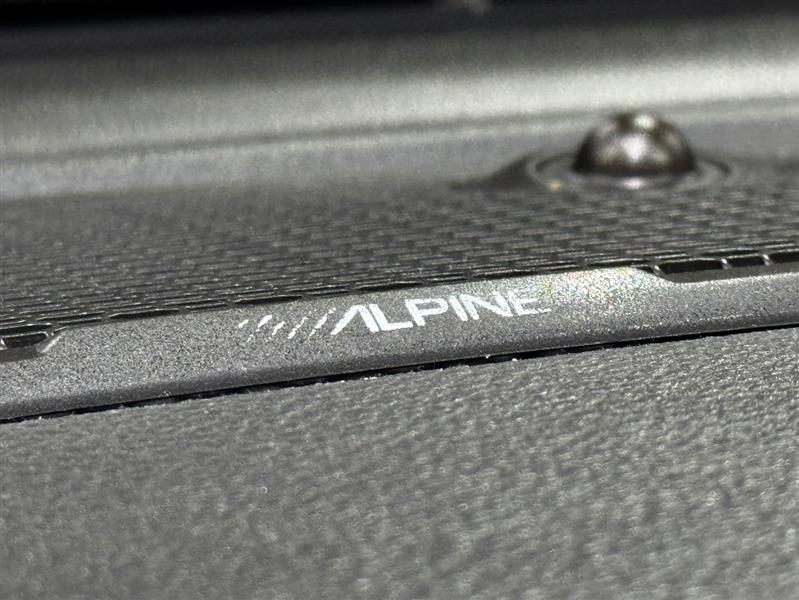 RAM 1500 Laramie Crew Cab SWB 4WD 2019