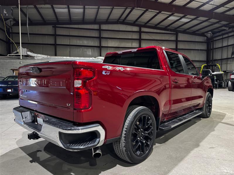 Chevrolet Silverado 1500 LT Crew Cab 4WD 2020