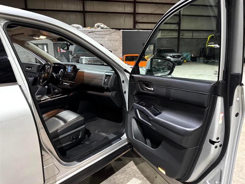 Nissan Pathfinder SL 2022