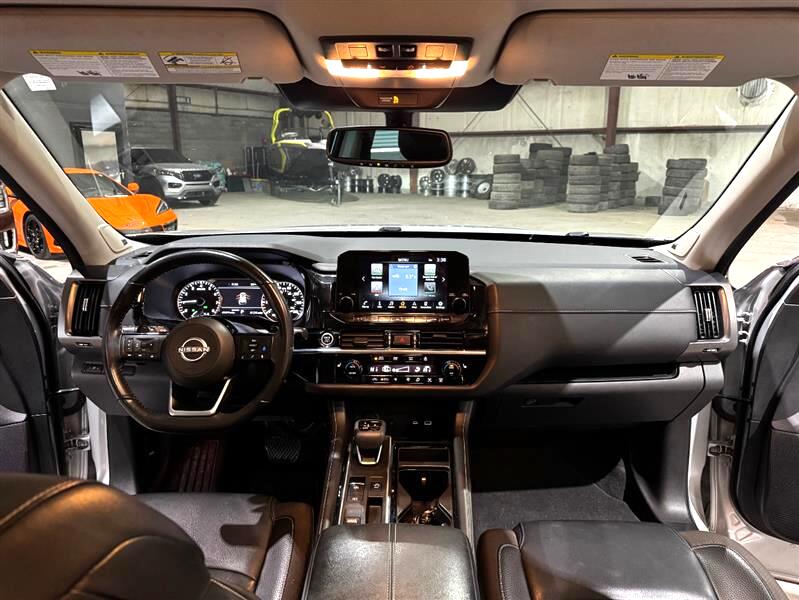 Nissan Pathfinder SL 2022