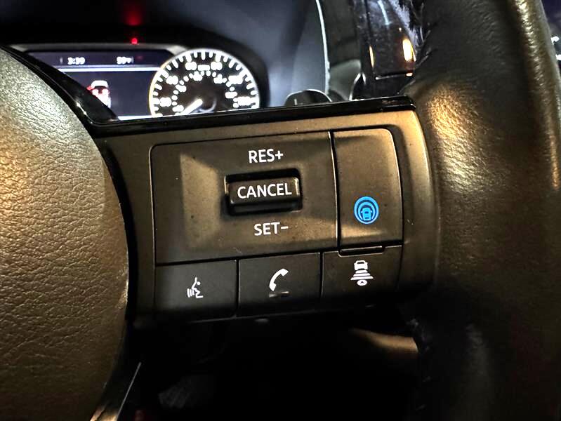 Nissan Pathfinder SL 2022