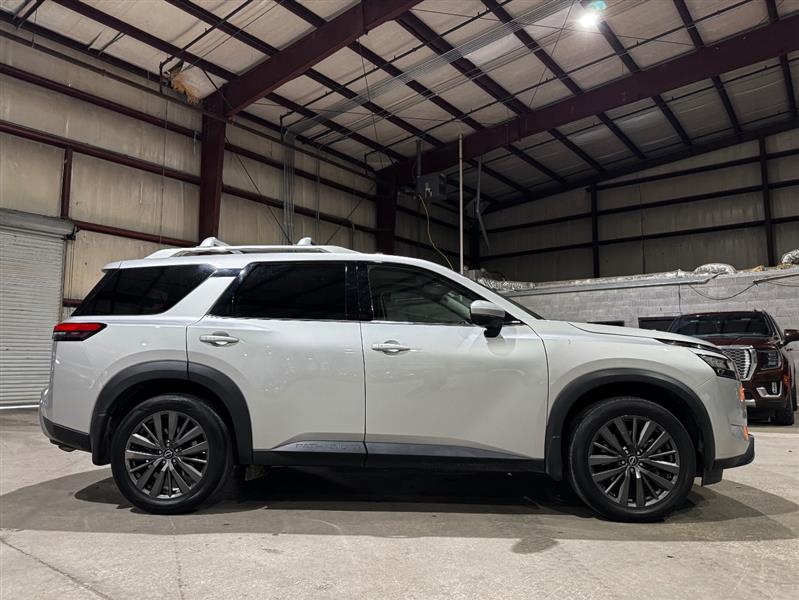Nissan Pathfinder SL 2022