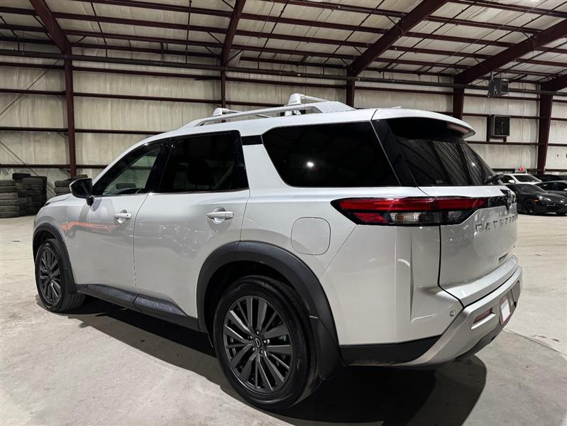 Nissan Pathfinder SL 2022