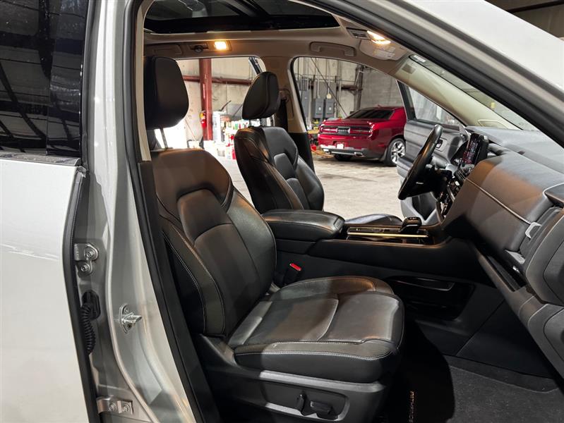 Nissan Pathfinder SL 2022