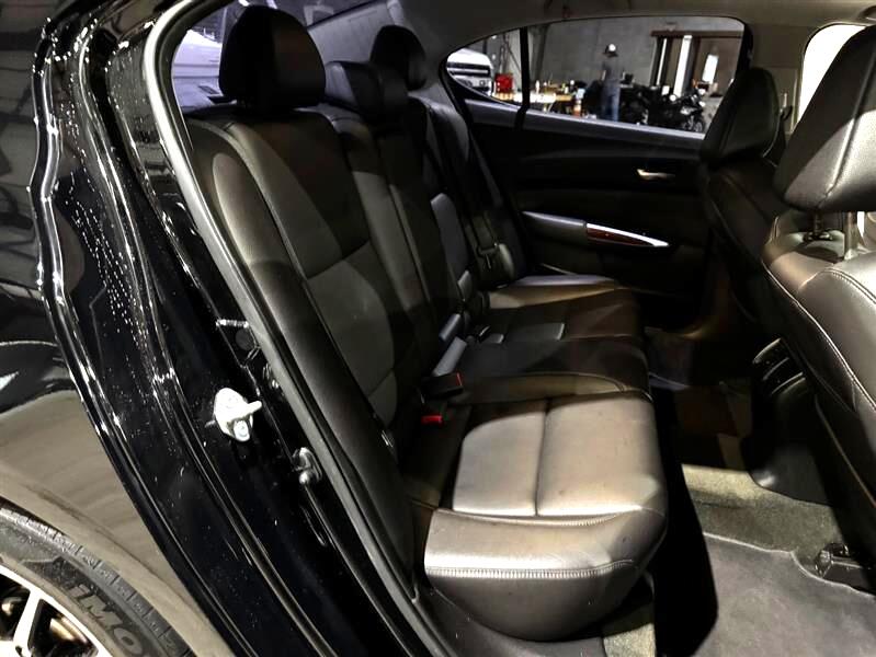 Acura TLX 8-Spd DCT 2016