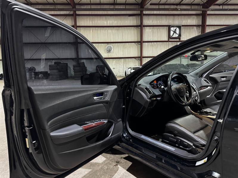 Acura TLX 8-Spd DCT 2016