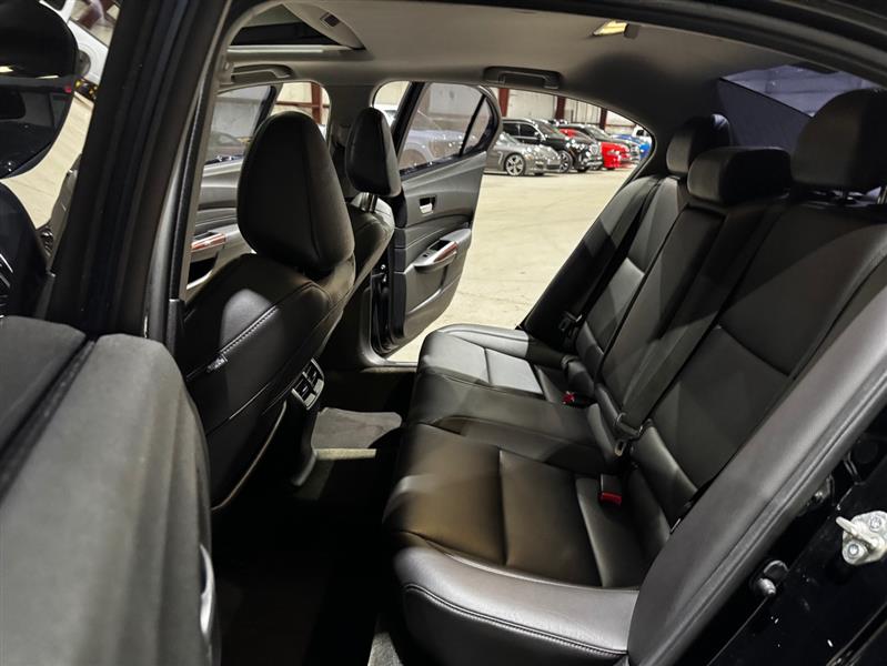 Acura TLX 8-Spd DCT 2016