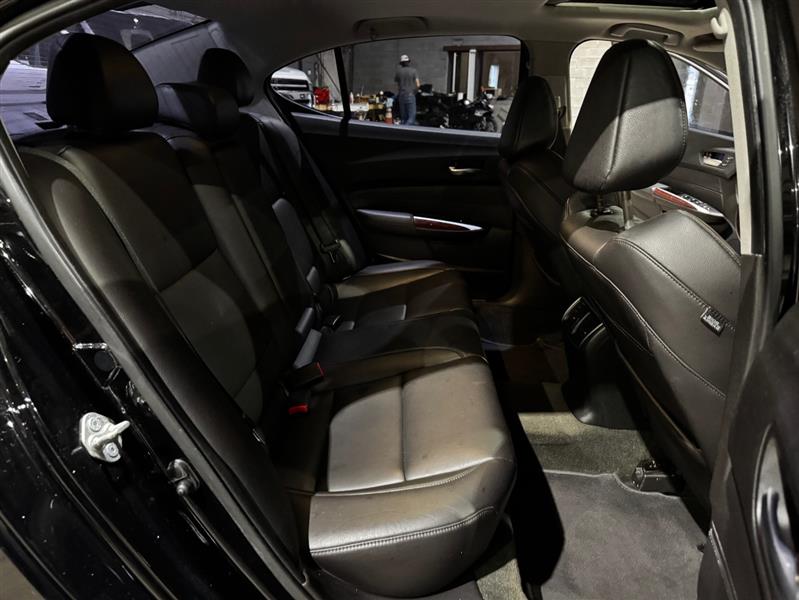 Acura TLX 8-Spd DCT 2016