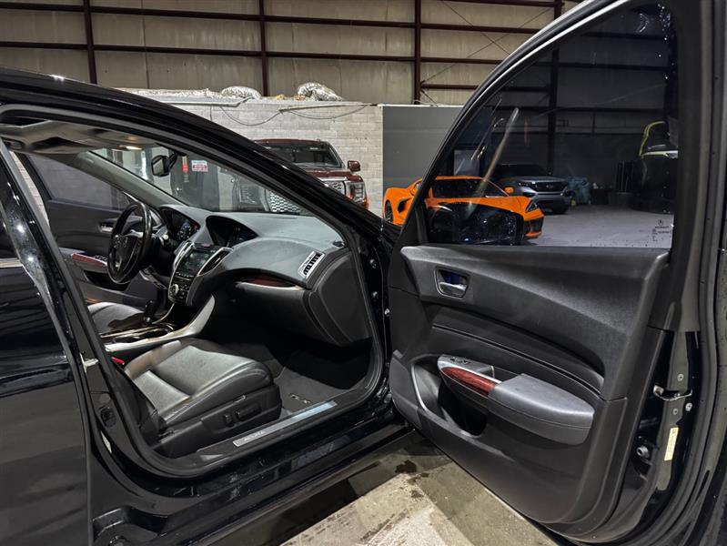 Acura TLX 8-Spd DCT 2016