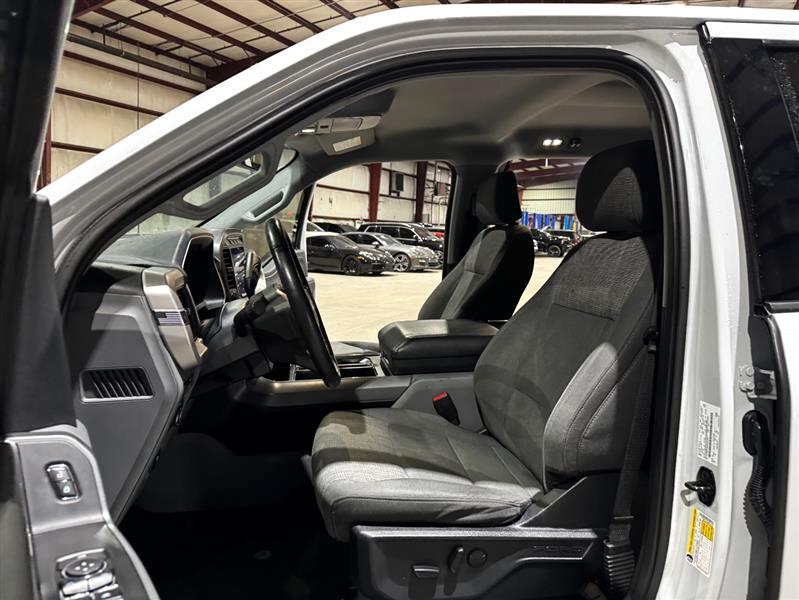 Ford F-150 XLT SuperCrew 6.5-ft. Bed 2WD 2022