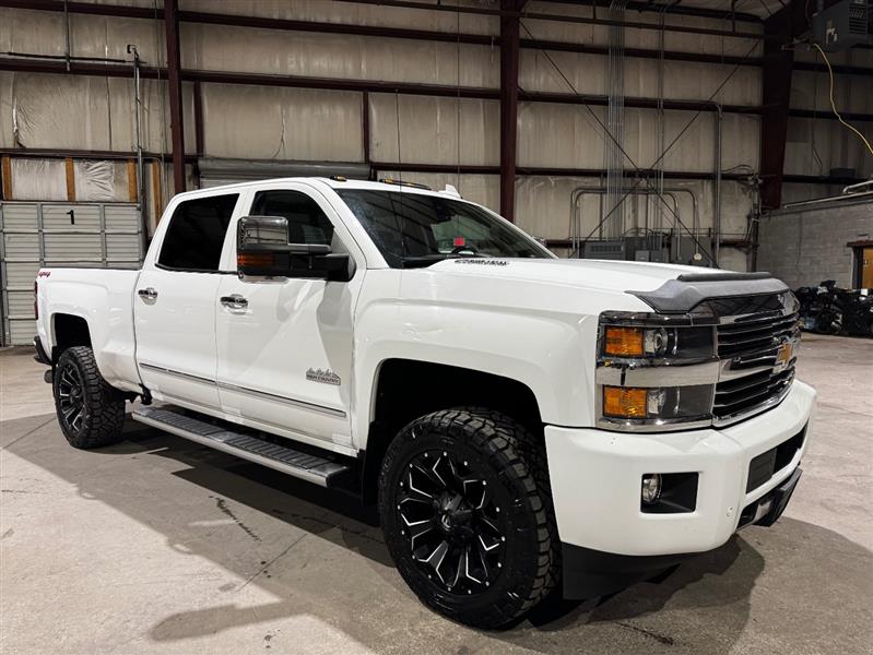 Chevrolet Silverado 2500HD LT Crew Cab 4WD 2016