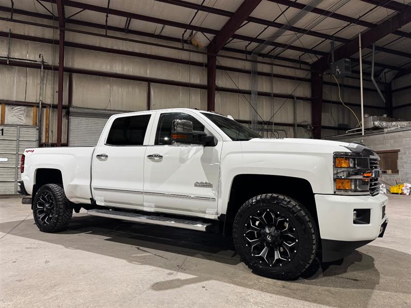 Chevrolet Silverado 2500HD LT Crew Cab 4WD 2016