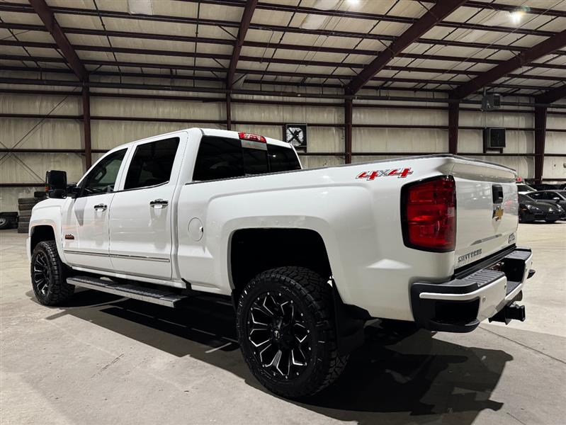 Chevrolet Silverado 2500HD LT Crew Cab 4WD 2016