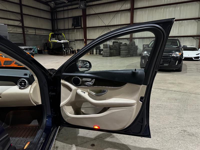 Mercedes-Benz C-Class C300 Sedan 2016