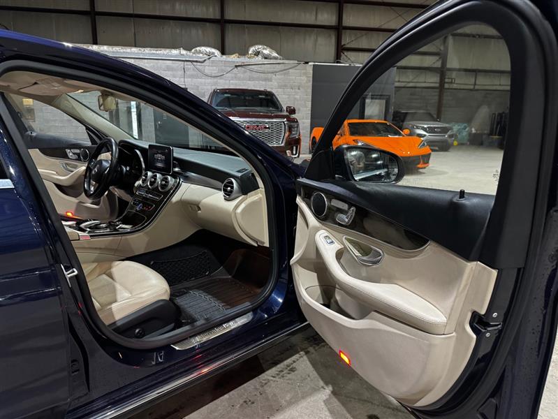 Mercedes-Benz C-Class C300 Sedan 2016