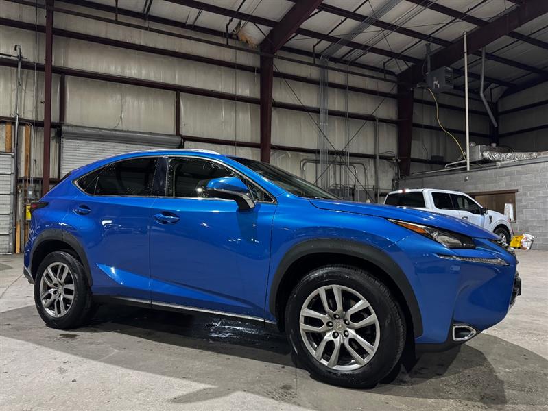 Lexus NX 200t FWD 2016