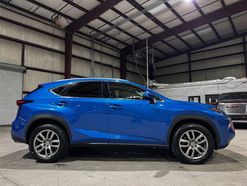 Lexus NX 200t FWD 2016