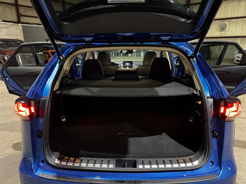 Lexus NX 200t FWD 2016