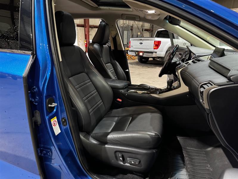 Lexus NX 200t FWD 2016