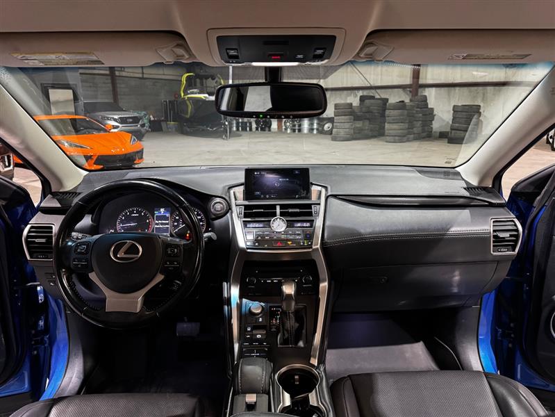 Lexus NX 200t FWD 2016