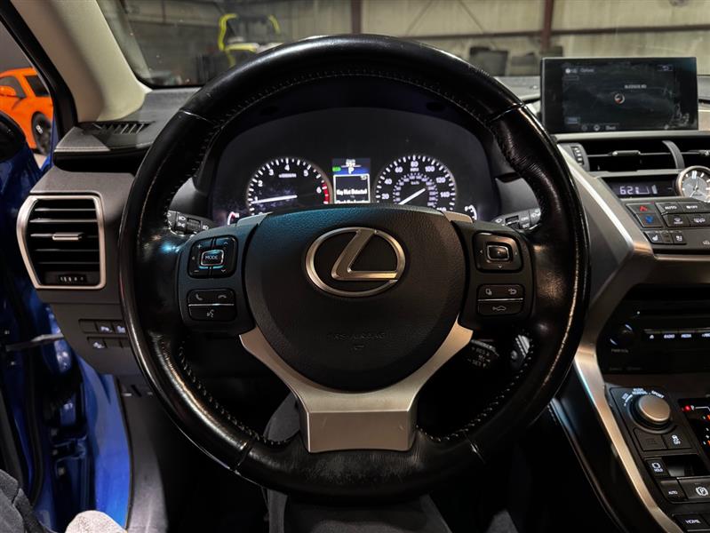 Lexus NX 200t FWD 2016