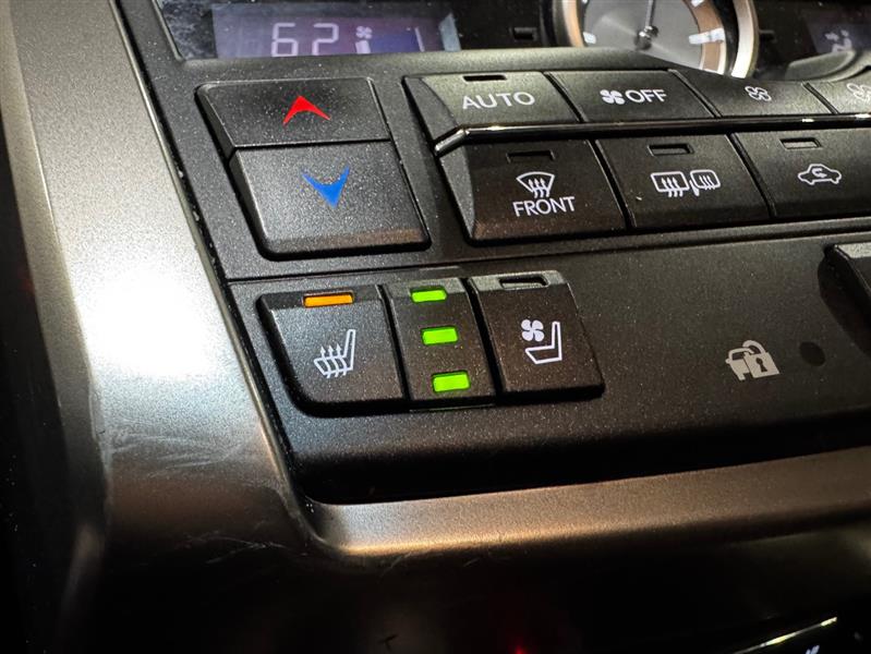 Lexus NX 200t FWD 2016