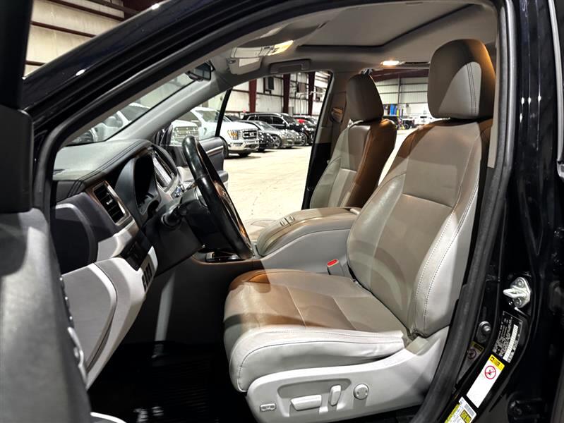 Toyota Highlander Limited Platinum AWD V6 2015