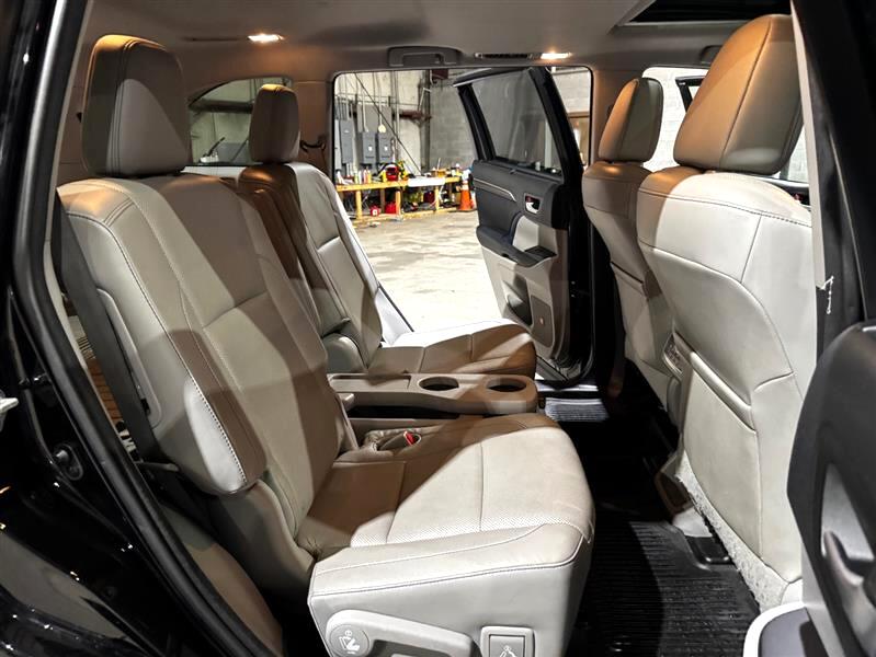Toyota Highlander Limited Platinum AWD V6 2015