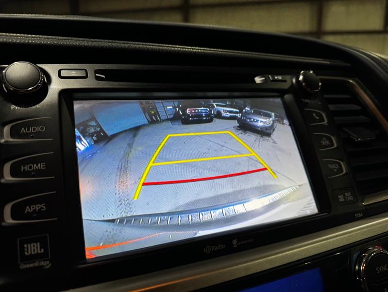 Toyota Highlander Limited Platinum AWD V6 2015